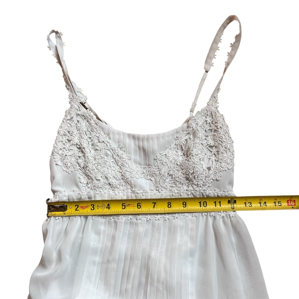 Vintage 1990’s Flora Nikrooz White Chiffon Nightgown Size Small - Picture 10 of 10